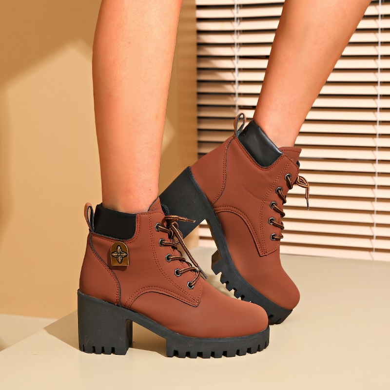 Sepatu Bot Pendek Wanita Hak T - Outdoor Lighting Trends ulasan dan harga